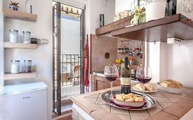 Ferrara Mercato Fancy Studio